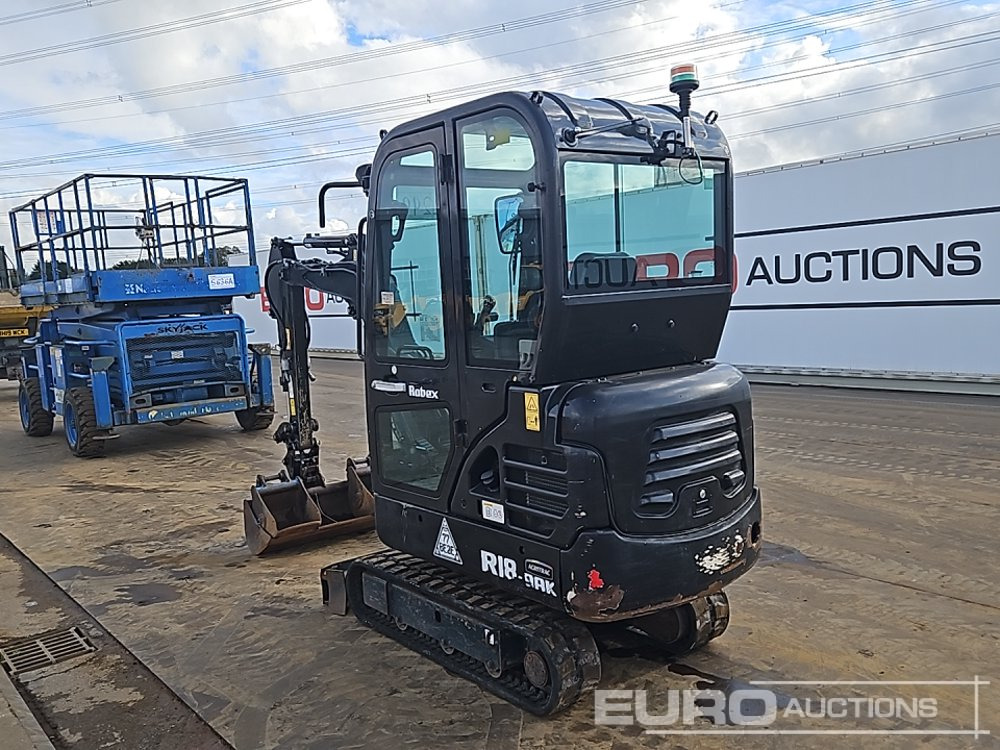 2022 Hyundai R18-9AK - حفارة مصغرة: صور 3 2022 Hyundai R18-9AK - حفارة مصغرة: صور 3