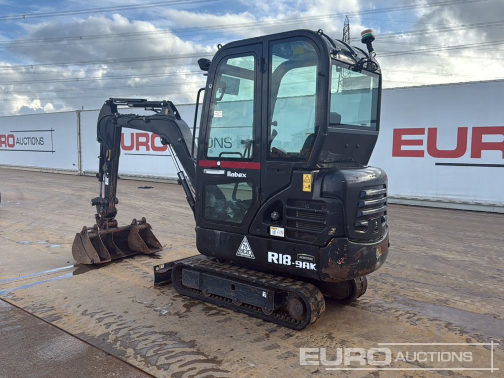 2022 Hyundai R18-9AK - حفارة مصغرة: صور 3 2022 Hyundai R18-9AK - حفارة مصغرة: صور 3