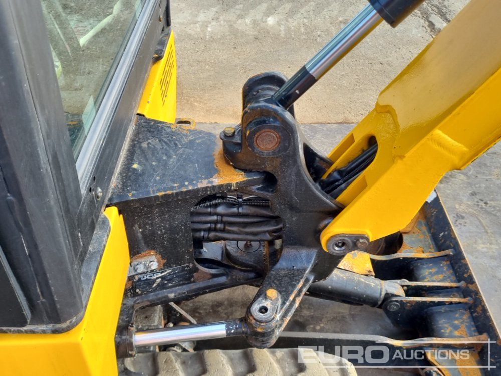 حفارة مصغرة 2022 JCB 16C-1: صور 17