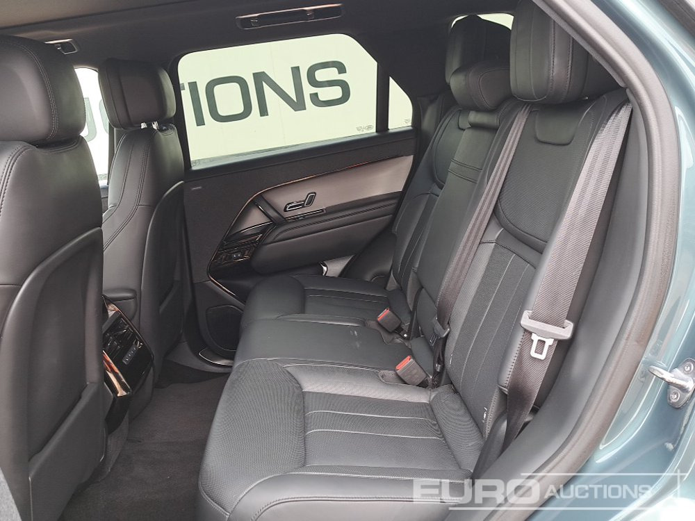 سيارة دفع رباعي 2022 Land Rover Range Rover Sport: صور 18