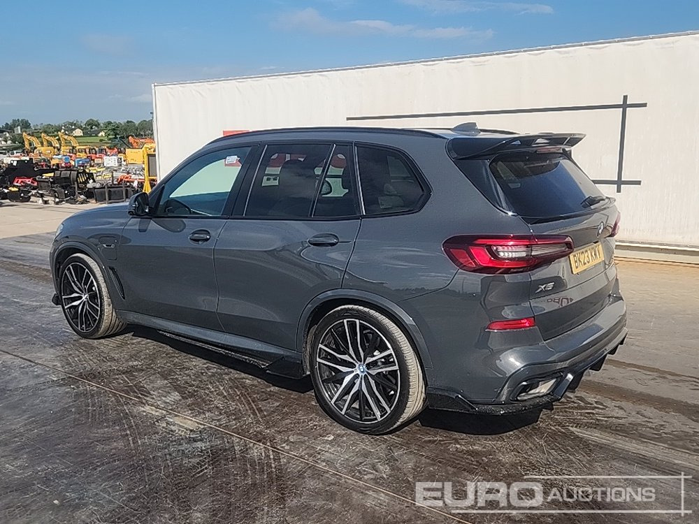 2023 BMW X5 - سيارة دفع رباعي: صور 3 2023 BMW X5 - سيارة دفع رباعي: صور 3