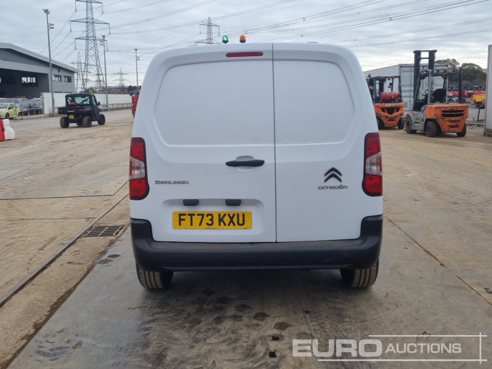2023 Citroen Berlingo - الشاحنات الصغيرة: صور 4 2023 Citroen Berlingo - الشاحنات الصغيرة: صور 4