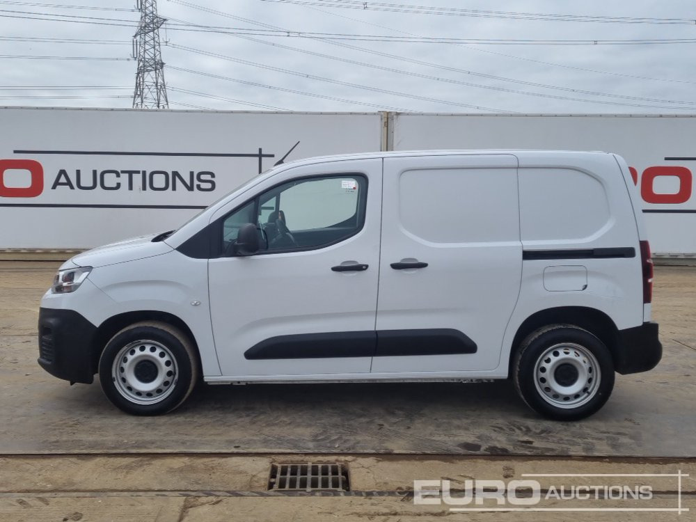 2023 Citroen Berlingo - الشاحنات الصغيرة: صور 2 2023 Citroen Berlingo - الشاحنات الصغيرة: صور 2