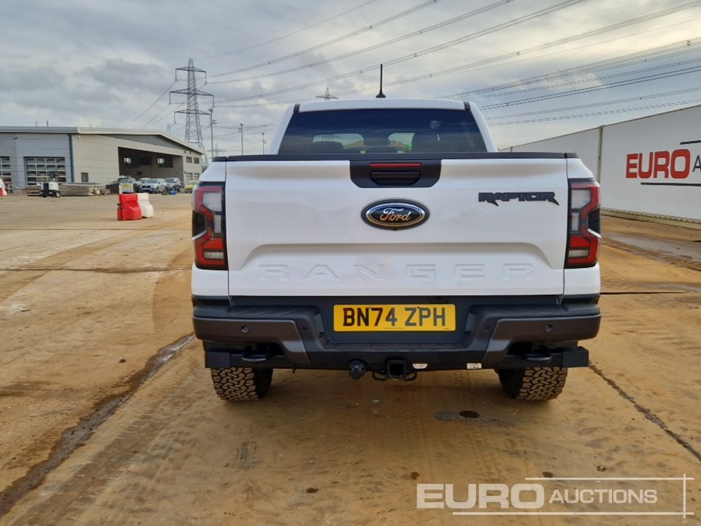 2024 Ford Ranger Raptor - شاحنة البيك أب: صور 4 2024 Ford Ranger Raptor - شاحنة البيك أب: صور 4