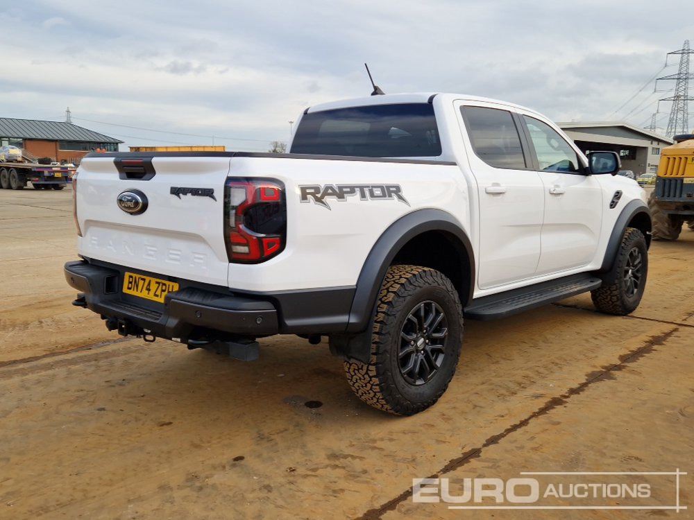 2024 Ford Ranger Raptor - شاحنة البيك أب: صور 5 2024 Ford Ranger Raptor - شاحنة البيك أب: صور 5