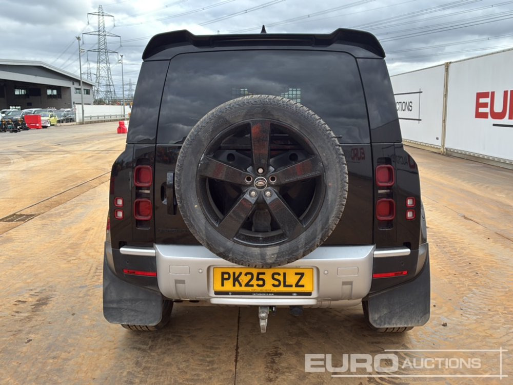 2025 Land Rover Defender - سيارة دفع رباعي: صور 4 2025 Land Rover Defender - سيارة دفع رباعي: صور 4