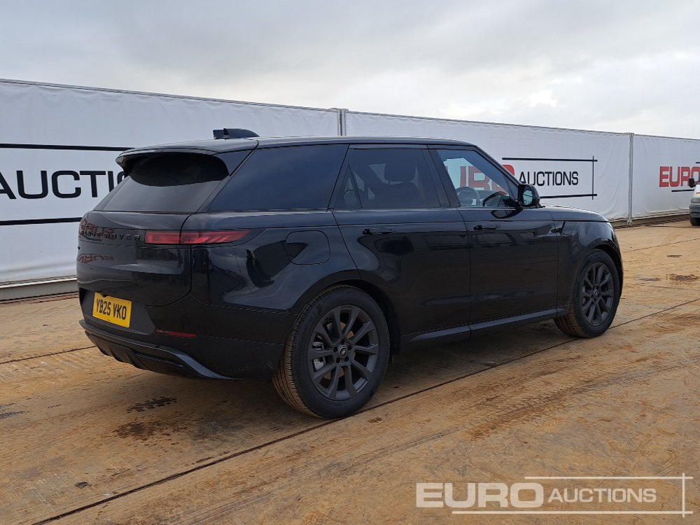 2025 Range Rover Sport - سيارة دفع رباعي: صور 5 2025 Range Rover Sport - سيارة دفع رباعي: صور 5