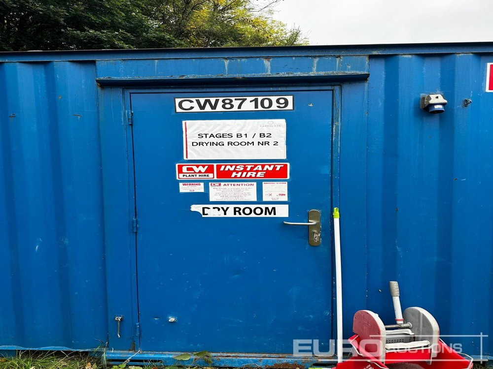21-foot x 8-foot Office (Cannot Be Reconsigned) - حاوية شحن: صور 2 21-foot x 8-foot Office (Cannot Be Reconsigned) - حاوية شحن: صور 2