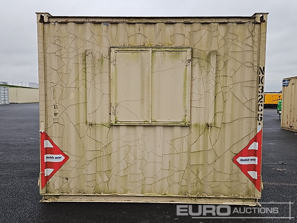 30' x 9' Containerised Office (Cannot Be Reconsigned) - حاوية شحن: صور 2 30' x 9' Containerised Office (Cannot Be Reconsigned) - حاوية شحن: صور 2
