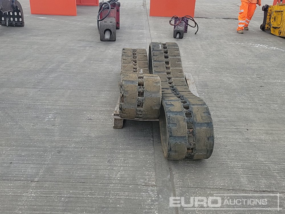320x86ACx49 Rubber Tracks to suit Skidsteer - مسارات للحفارات - آلات البناء: صور 4 320x86ACx49 Rubber Tracks to suit Skidsteer - مسارات للحفارات - آلات البناء: صور 4