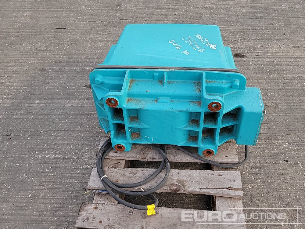 380-500 Volt Motor - معدات البناء: صور 4 380-500 Volt Motor - معدات البناء: صور 4