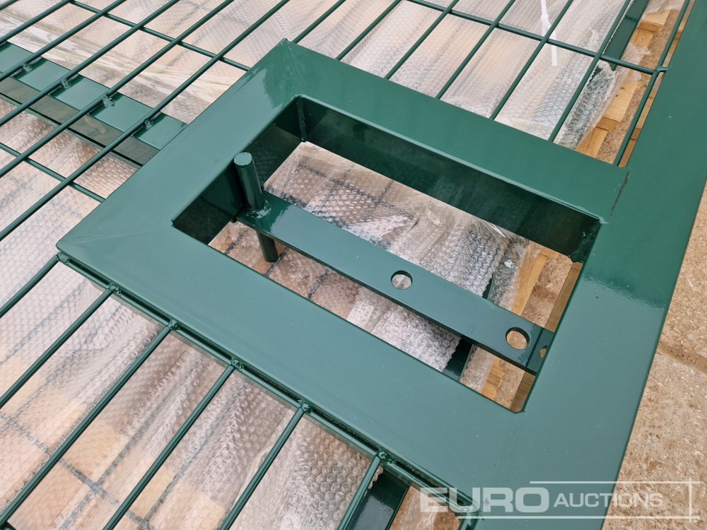 معدات البناء 3m x 2.3m Heavy Duty Galvanized Powder Coated Gate (2 of), 100mm x 100mm Post (2 of), Assembly Kit (Green): صور 6