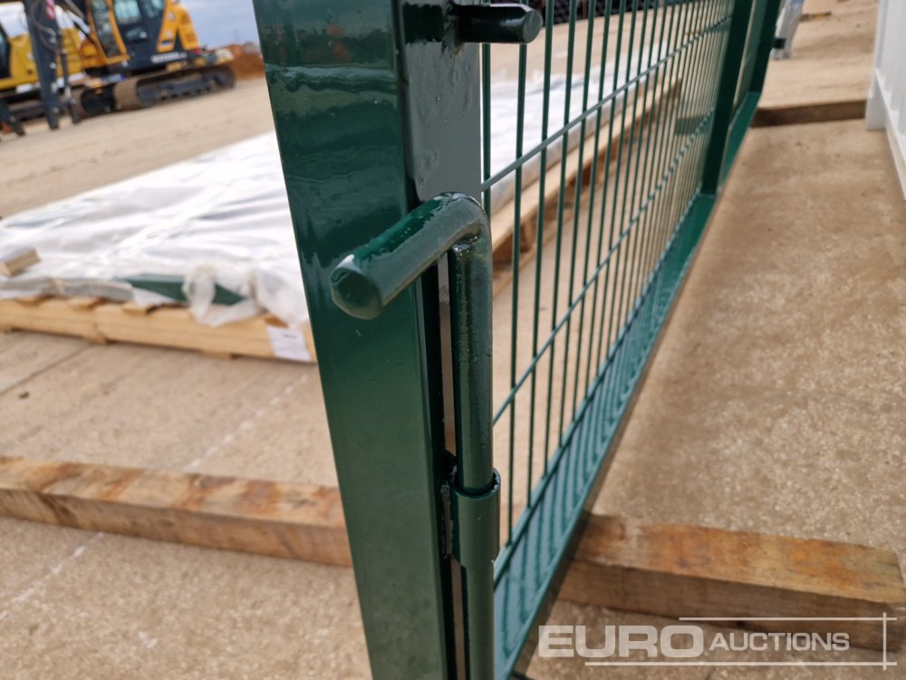 معدات البناء 3m x 2.3m Heavy Duty Galvanized Powder Coated Gate (2 of), 100mm x 100mm Post (2 of), Assembly Kit (Green): صور 16