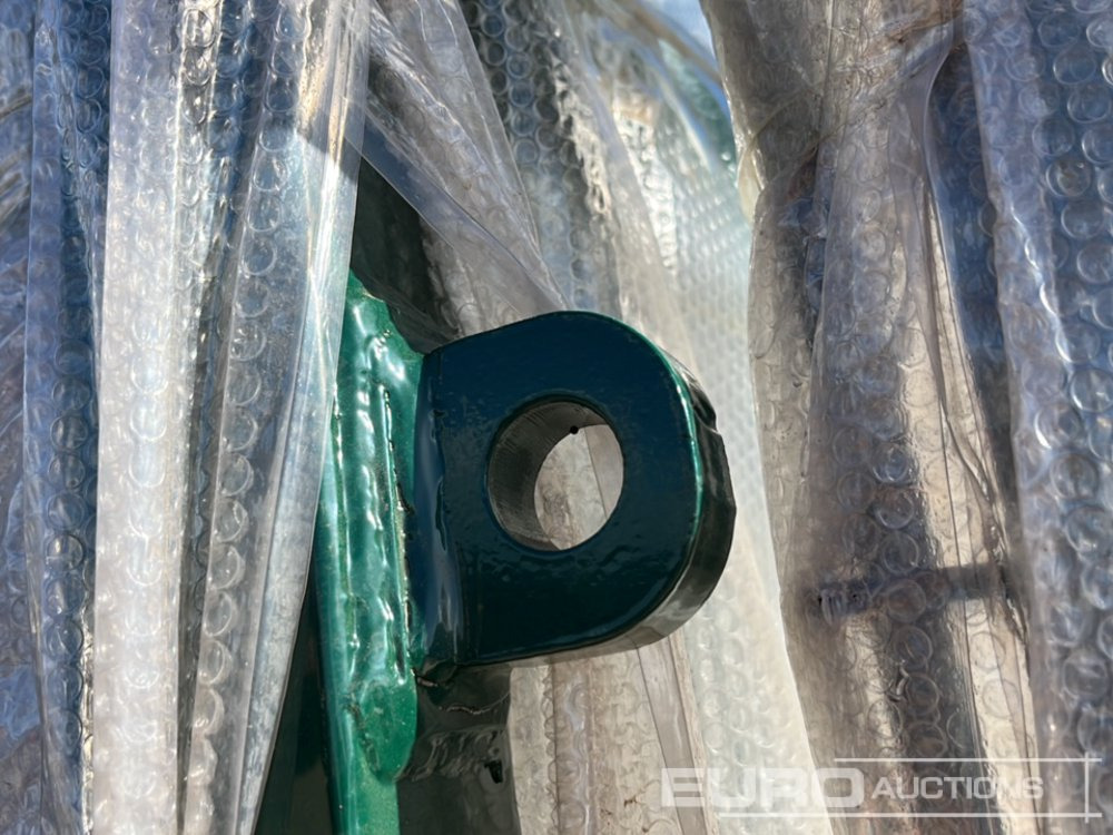 معدات البناء 3m x 2.3m Heavy Duty Galvanized Powder Coated Gate (2 of), 100mm x 100mm Post (2 of), Assembly Kit (Green): صور 19