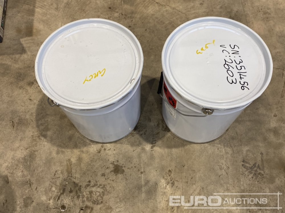 40ltr Grey Floor Paint - معدات الورش: صور 1 40ltr Grey Floor Paint - معدات الورش: صور 1