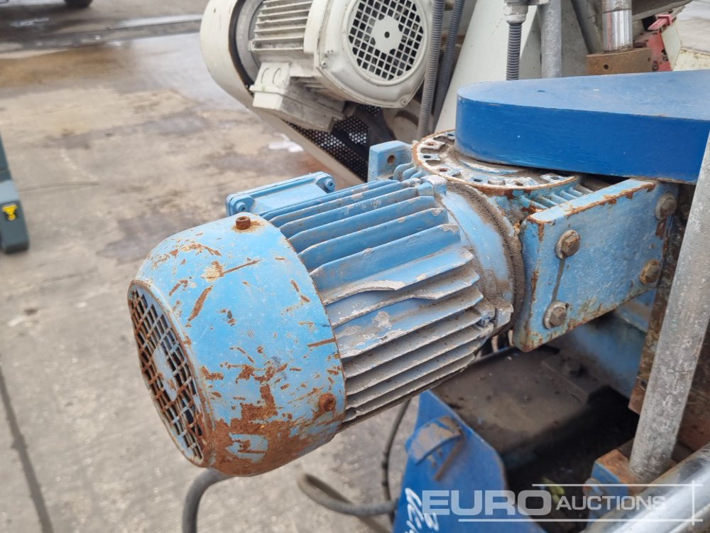 معدات البناء 415 Volt Band Saw: صور 15