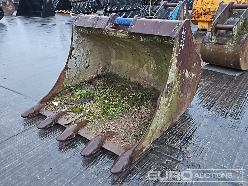 46" Scoop Bucket 65mm Pin to suit 13 Ton Excavator - بكت: صور 1 46" Scoop Bucket 65mm Pin to suit 13 Ton Excavator - بكت: صور 1