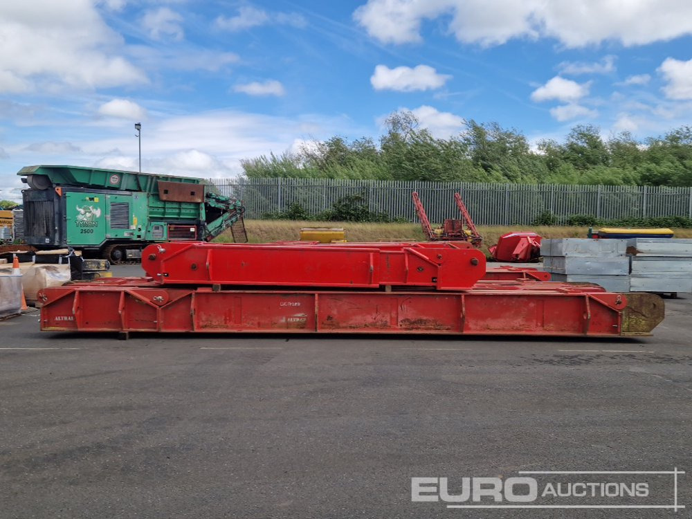 Altrad 12M x 12M Square Mammoth+ Hydraulic Frame - آلة أسفلت: صور 2 Altrad 12M x 12M Square Mammoth+ Hydraulic Frame - آلة أسفلت: صور 2
