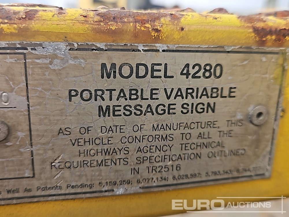 مقطورة لنقل المعدات American Signal Co 42100: صور 30