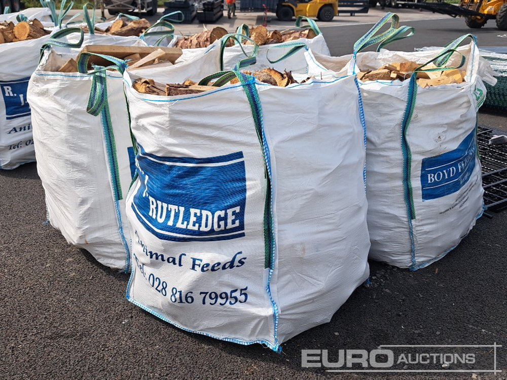 Bag of Timber Logs (2 of) Timber Off-Cuts (2 of) - الآلات والماكينات الزراعية: صور 3 Bag of Timber Logs (2 of) Timber Off-Cuts (2 of) - الآلات والماكينات الزراعية: صور 3