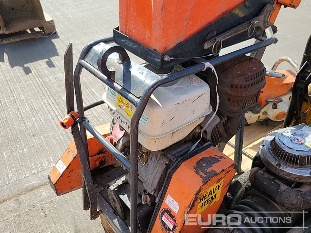آلة أسفلت Belle CSXA01 Petrol Road Saw, Honda Engine, Wacker Neuson BS60-2 Petrol Trench Compactor (2 of), Stihl TS 480i Petrol Quick Cut Saw (2 of): صور 19