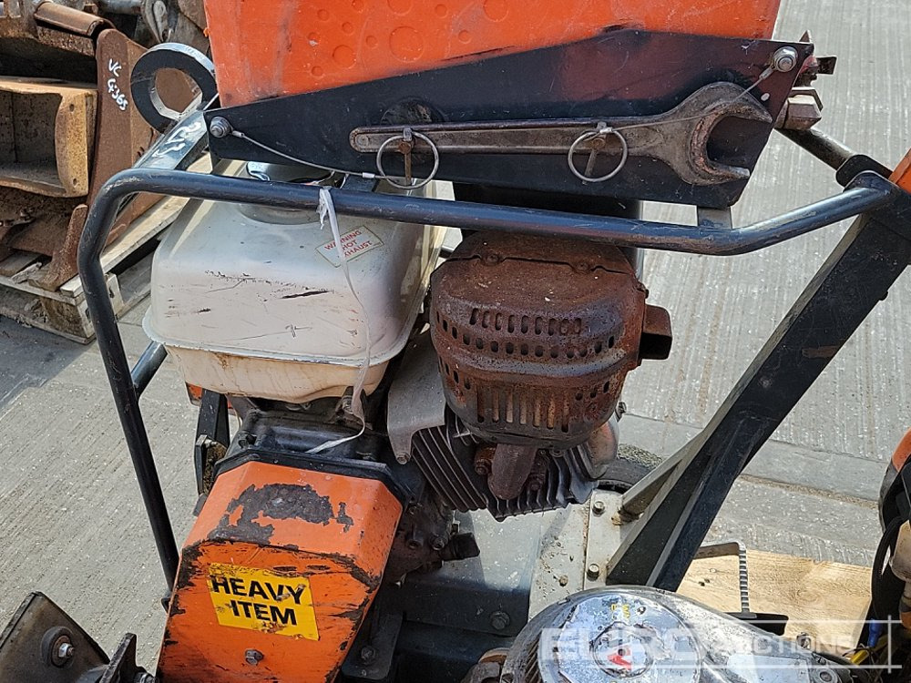 آلة أسفلت Belle CSXA01 Petrol Road Saw, Honda Engine, Wacker Neuson BS60-2 Petrol Trench Compactor (2 of), Stihl TS 480i Petrol Quick Cut Saw (2 of): صور 20