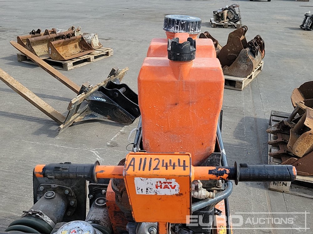 آلة أسفلت Belle CSXA01 Petrol Road Saw, Honda Engine, Wacker Neuson BS60-2 Petrol Trench Compactor (2 of), Stihl TS 480i Petrol Quick Cut Saw (2 of): صور 23