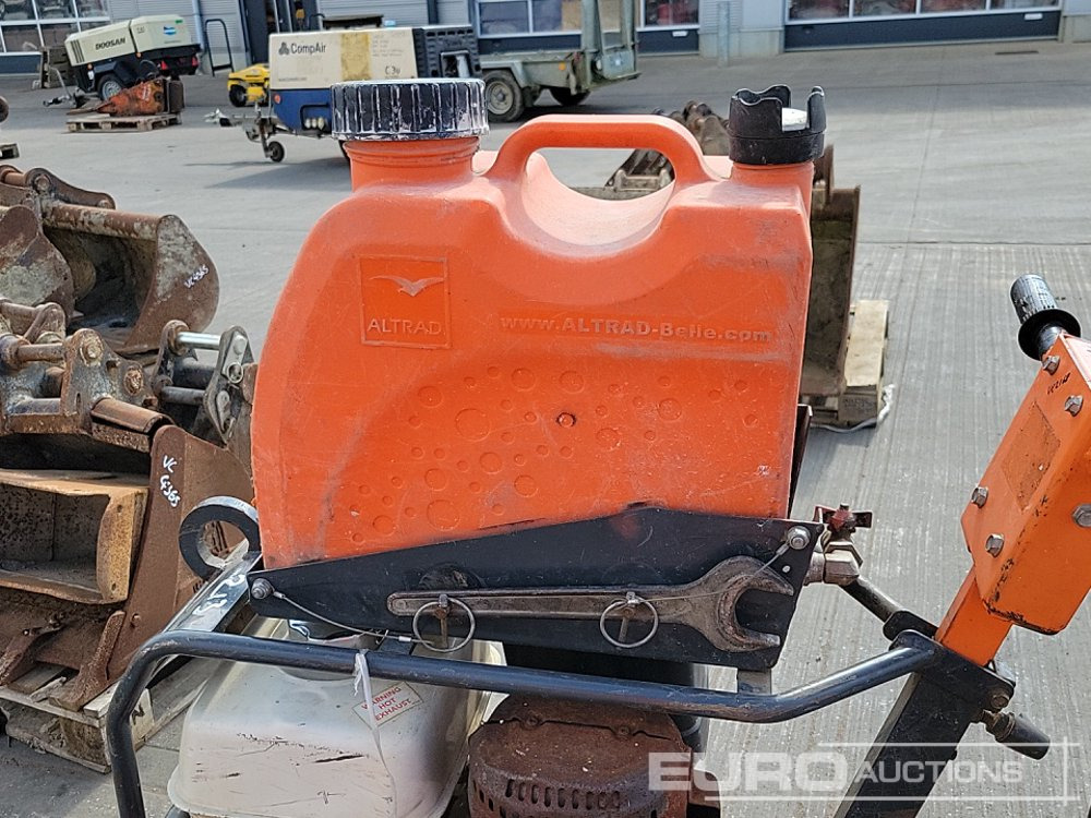 آلة أسفلت Belle CSXA01 Petrol Road Saw, Honda Engine, Wacker Neuson BS60-2 Petrol Trench Compactor (2 of), Stihl TS 480i Petrol Quick Cut Saw (2 of): صور 21