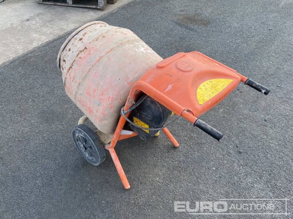 Belle Minimix 150 110 Volt Cement Mixer - خلاطه اسمنت: صور 2 Belle Minimix 150 110 Volt Cement Mixer - خلاطه اسمنت: صور 2