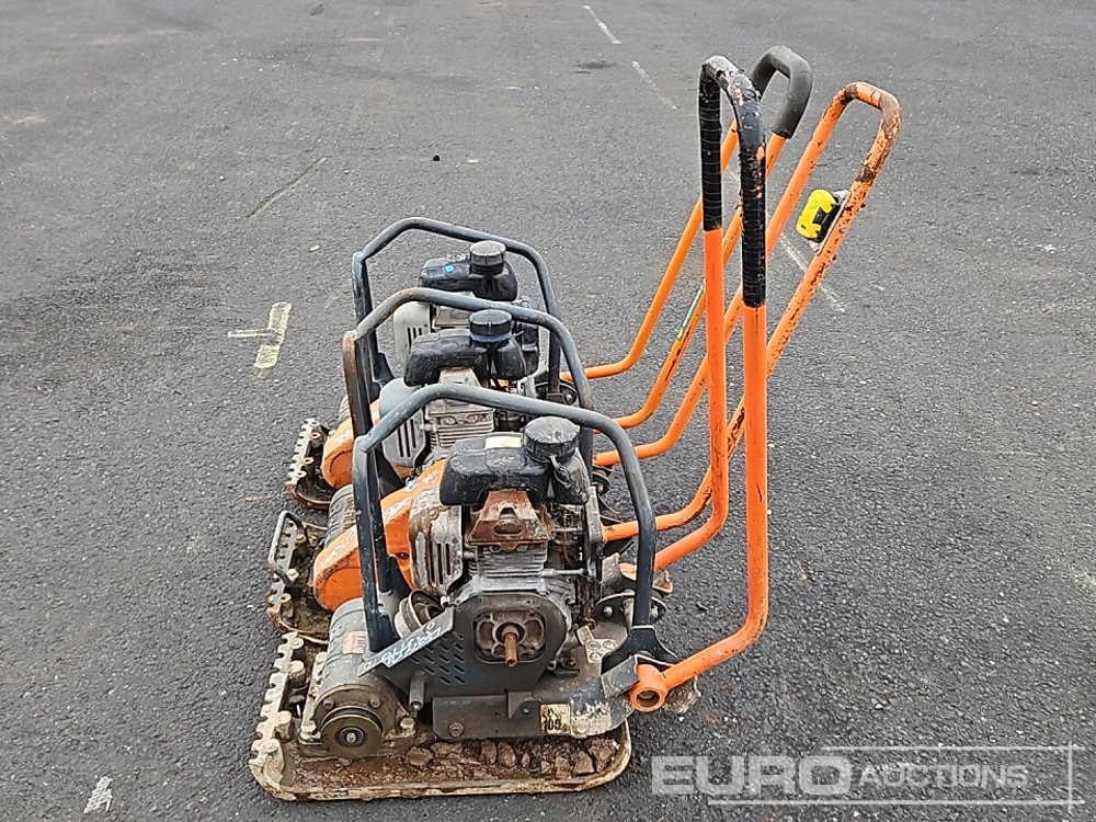 Belle Petrol Compaction Plate (3 of) (Spares) - آلة أسفلت: صور 2 Belle Petrol Compaction Plate (3 of) (Spares) - آلة أسفلت: صور 2