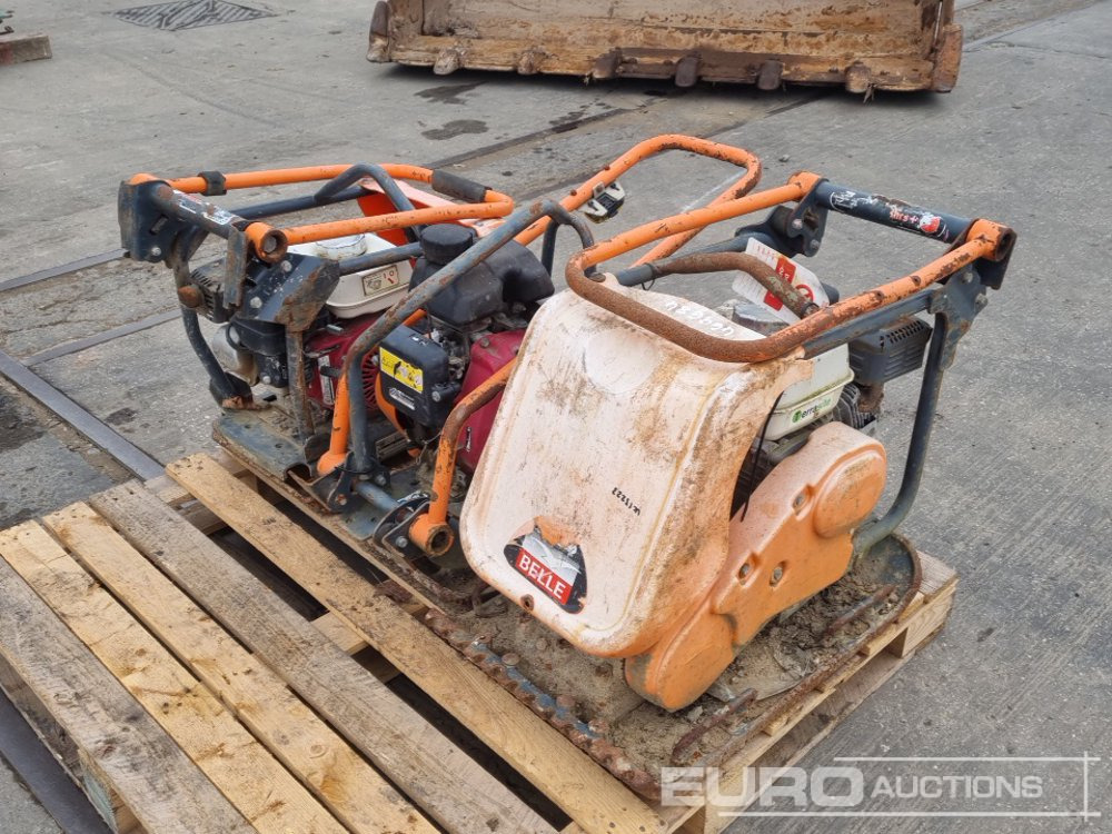 Belle Petrol Compaction Plate (3 of) - آلة أسفلت: صور 1 Belle Petrol Compaction Plate (3 of) - آلة أسفلت: صور 1