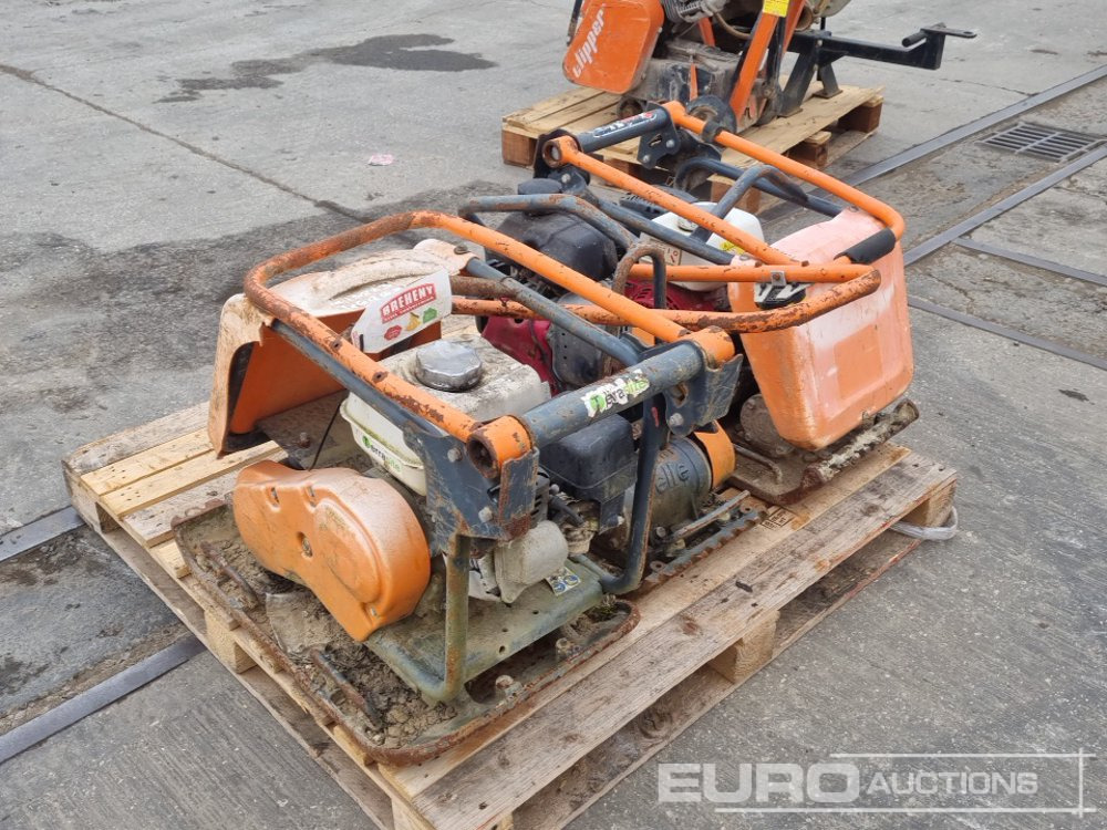 Belle Petrol Compaction Plate (3 of) - آلة أسفلت: صور 3 Belle Petrol Compaction Plate (3 of) - آلة أسفلت: صور 3