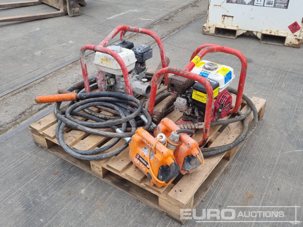 Belle Petrol Vibrating Concrete Poker & Drive (2 of), 110Volt Vibrating Concrete Poker (2 of) - آلة أسفلت: صور 1 Belle Petrol Vibrating Concrete Poker & Drive (2 of), 110Volt Vibrating Concrete Poker (2 of) - آلة أسفلت: صور 1