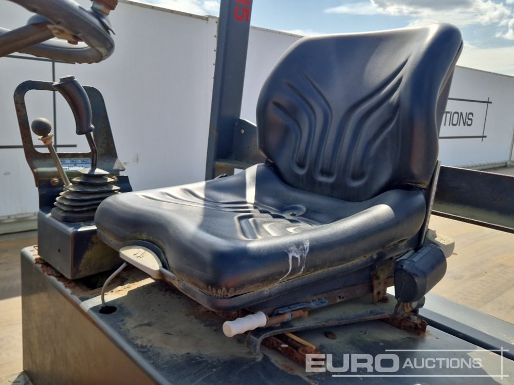 مدحلة Bomag
Bomag Roller

Bomag Roller

 BW138AD: صور 27