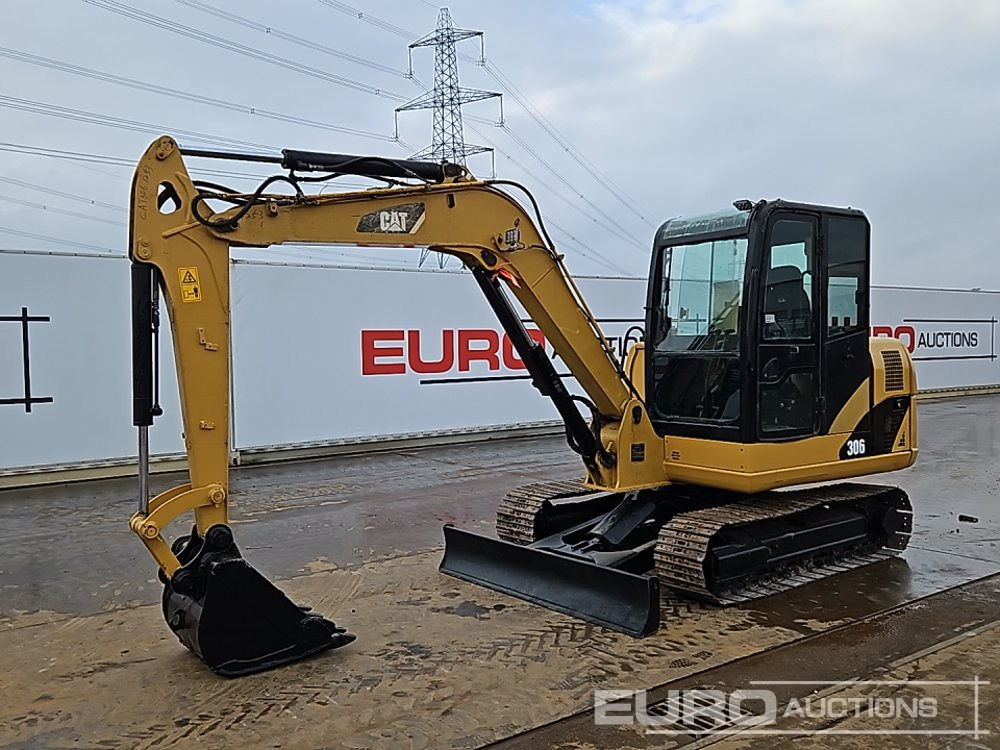 CAT 306 - حفارة مصغرة: صور 1 CAT 306 - حفارة مصغرة: صور 1