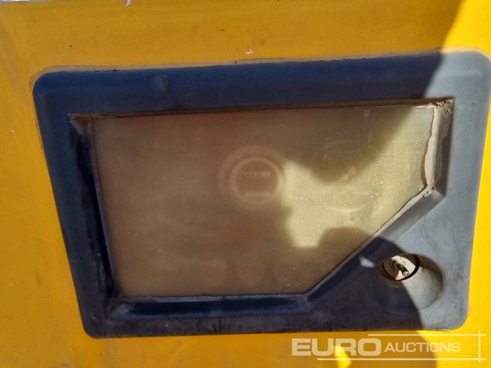 ضاغط الهواء Comp Air Compressor (Engine Missing), Atlas Copco Single Axle Compressor (Engine Missing), Comp Air Single Axle Compressor (Engine Missing): صور 31 ضاغط الهواء Comp Air Compressor (Engine Missing), Atlas Copco Single Axle Compressor (Engine Missing), Comp Air Single Axle Compressor (Engine Missing): صور 31