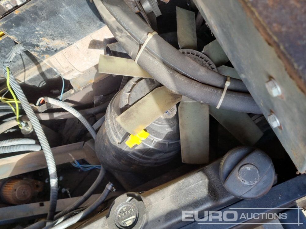 ضاغط الهواء Comp Air Compressor (Engine Missing), Atlas Copco Single Axle Compressor (Engine Missing), Comp Air Single Axle Compressor (Engine Missing): صور 15 ضاغط الهواء Comp Air Compressor (Engine Missing), Atlas Copco Single Axle Compressor (Engine Missing), Comp Air Single Axle Compressor (Engine Missing): صور 15