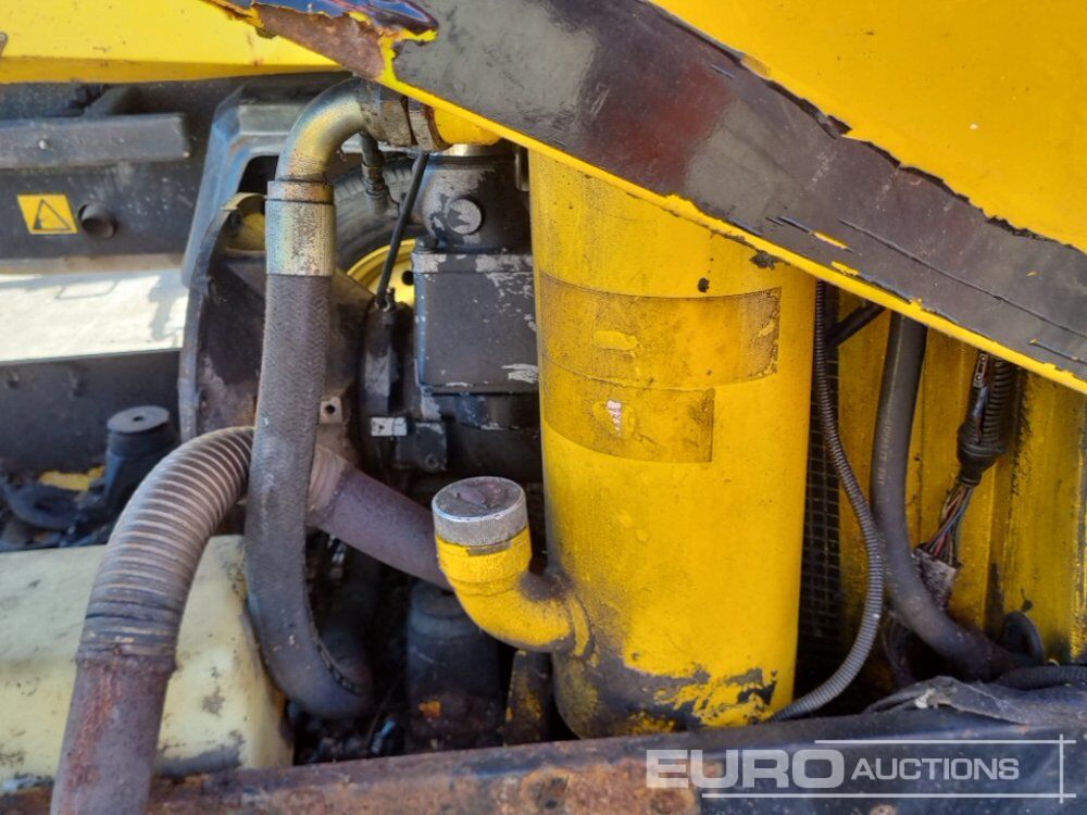 ضاغط الهواء Comp Air Compressor (Engine Missing), Atlas Copco Single Axle Compressor (Engine Missing), Comp Air Single Axle Compressor (Engine Missing): صور 23 ضاغط الهواء Comp Air Compressor (Engine Missing), Atlas Copco Single Axle Compressor (Engine Missing), Comp Air Single Axle Compressor (Engine Missing): صور 23