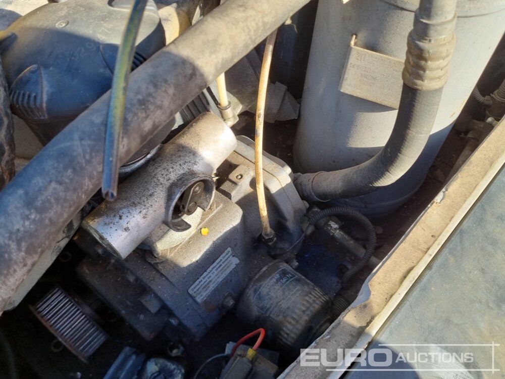 ضاغط الهواء Comp Air Compressor (Engine Missing), Atlas Copco Single Axle Compressor (Engine Missing), Comp Air Single Axle Compressor (Engine Missing): صور 27 ضاغط الهواء Comp Air Compressor (Engine Missing), Atlas Copco Single Axle Compressor (Engine Missing), Comp Air Single Axle Compressor (Engine Missing): صور 27