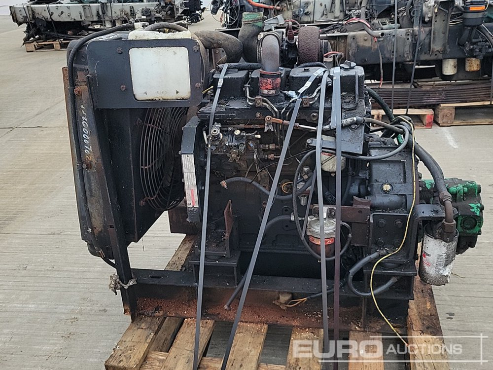 Cummins 4 Cylinder Engine - المحرك: صور 2 Cummins 4 Cylinder Engine - المحرك: صور 2