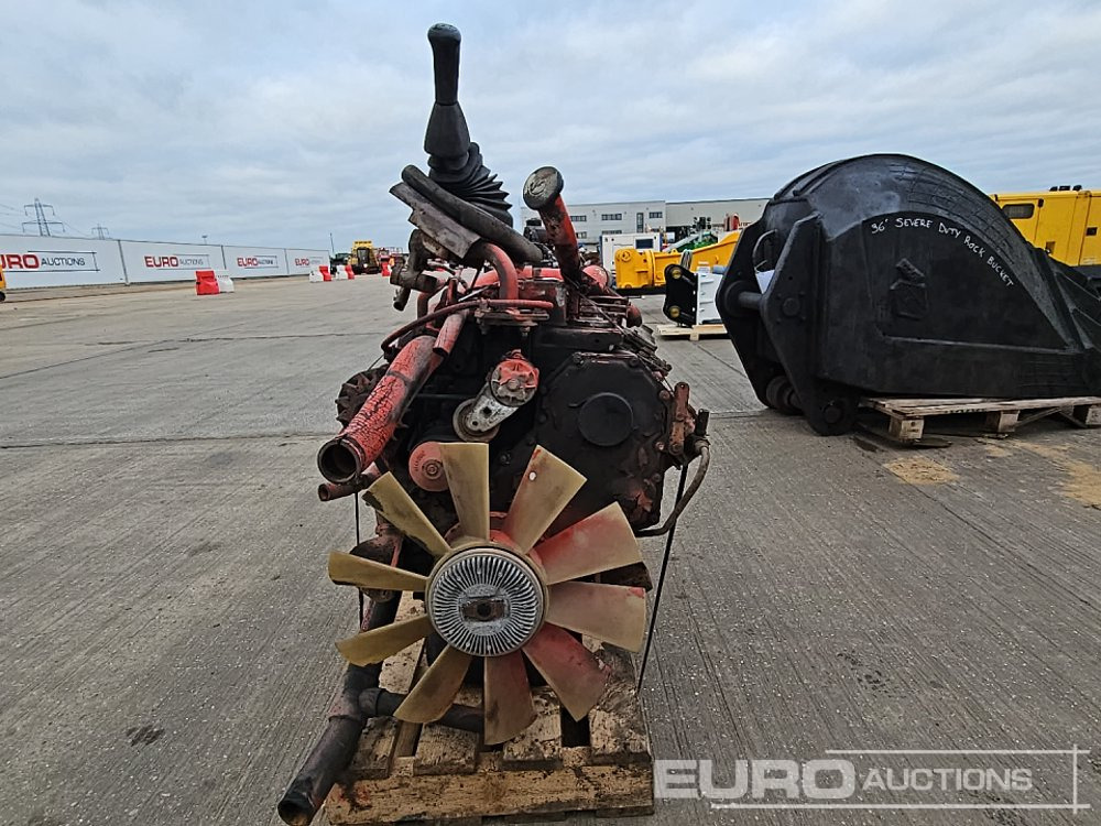 Cummins 6 Cylinder Engine, Gearbox - المحرك: صور 4 Cummins 6 Cylinder Engine, Gearbox - المحرك: صور 4