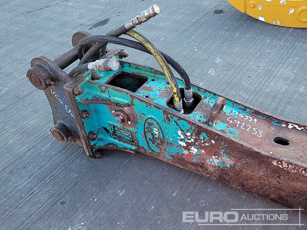 مطرقة هيدروليكية Demaco Hydraulic Breaker 65mm Pin to suit 13 Ton Excavator: صور 23