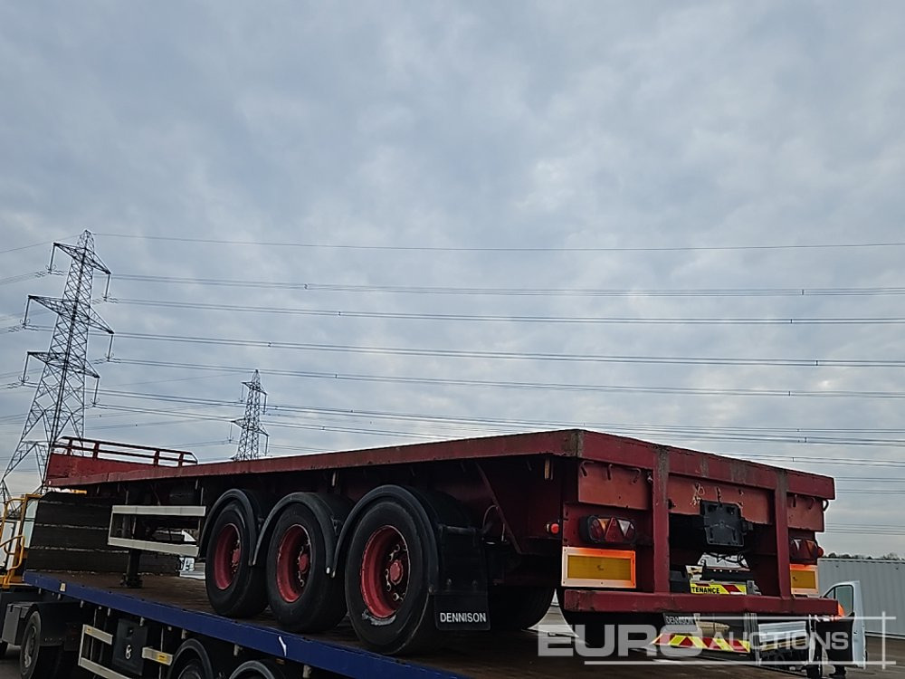 Dennison Trailers Tri Axle Extendable Flat Bed Trailer - نصف مقطورة مسطحة: صور 3 Dennison Trailers Tri Axle Extendable Flat Bed Trailer - نصف مقطورة مسطحة: صور 3