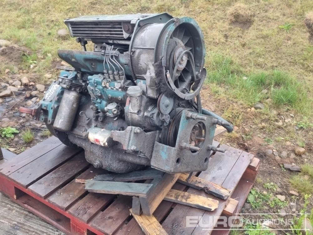 Deutz 4 Cylinder Engine - المحرك: صور 1 Deutz 4 Cylinder Engine - المحرك: صور 1