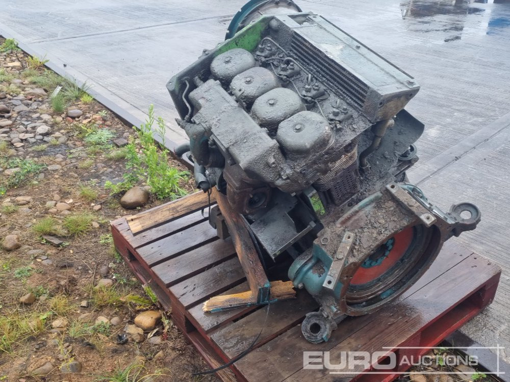 Deutz 4 Cylinder Engine - المحرك: صور 5 Deutz 4 Cylinder Engine - المحرك: صور 5