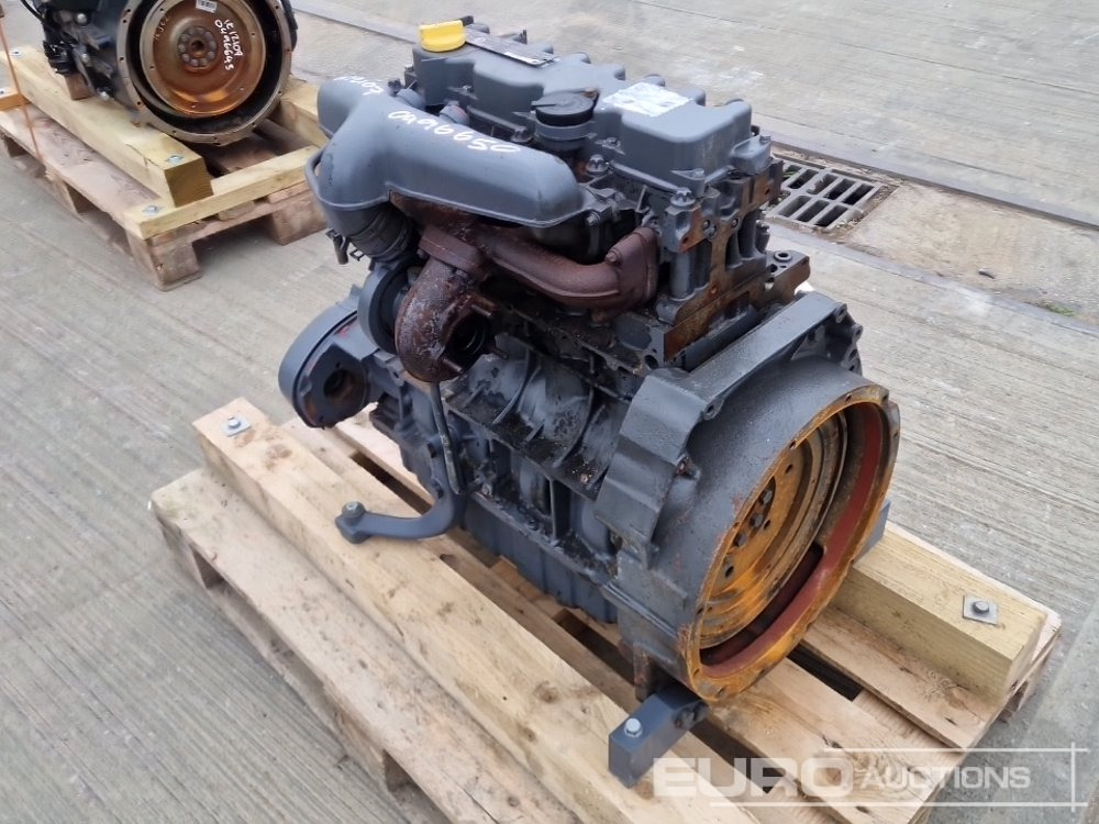Deutz BF4L2011 - المحرك: صور 3 Deutz BF4L2011 - المحرك: صور 3