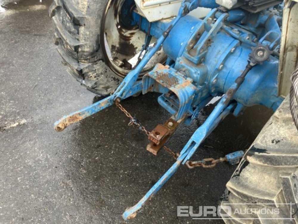 Ford New Holland 4630 - جرار: صور 5 Ford New Holland 4630 - جرار: صور 5