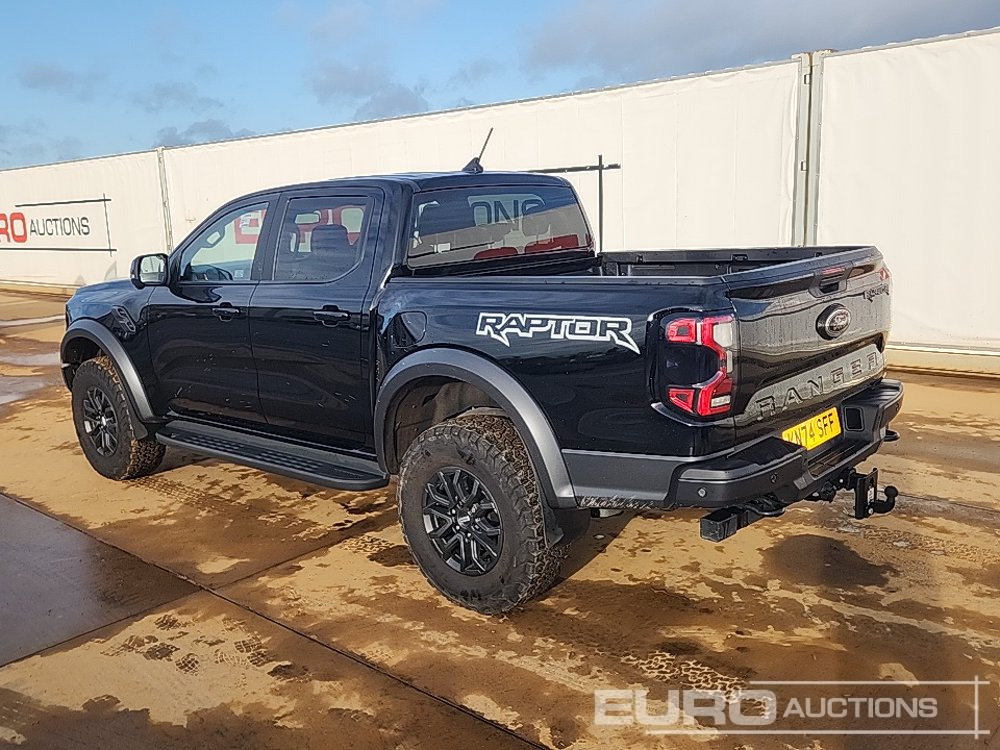 Ford Ranger Raptor - شاحنة البيك أب: صور 3 Ford Ranger Raptor - شاحنة البيك أب: صور 3