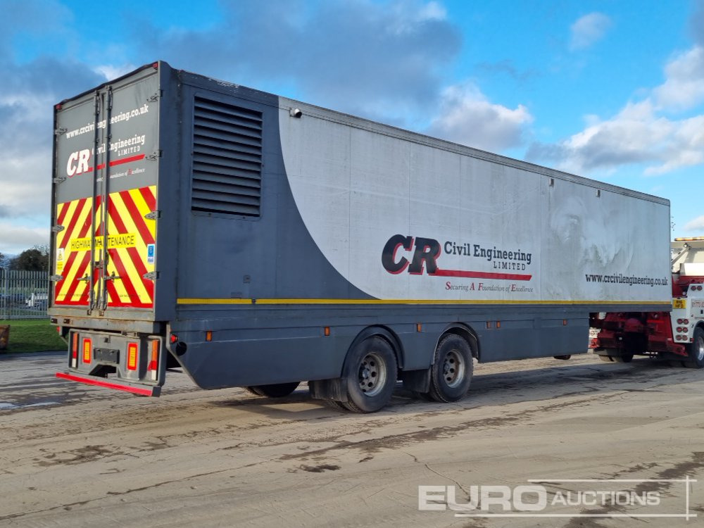 Fruehauf VJH SA2 - بصندوق مغلق نصف مقطورة: صور 5 Fruehauf VJH SA2 - بصندوق مغلق نصف مقطورة: صور 5