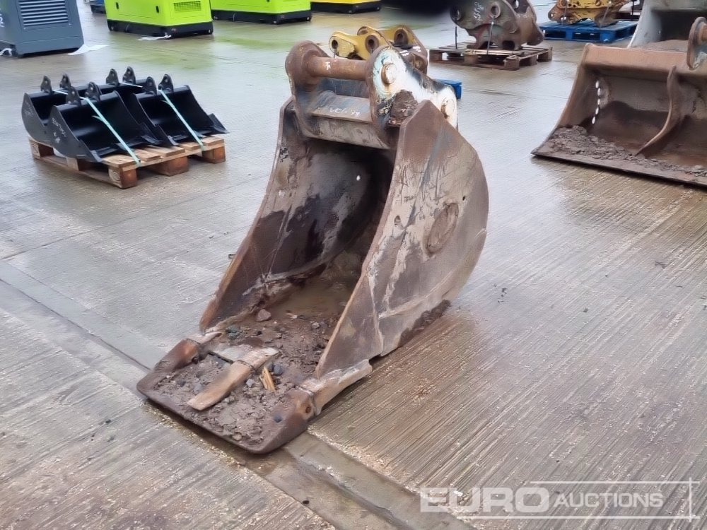 Geith 24" Digging Bucket 65mm Pin to suit 13 Ton Excavator - بكت: صور 1 Geith 24" Digging Bucket 65mm Pin to suit 13 Ton Excavator - بكت: صور 1